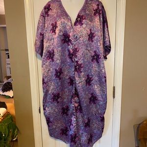 La Nuit Intimates Satin Nightgown Dress Kaftan Purple Floral One Size